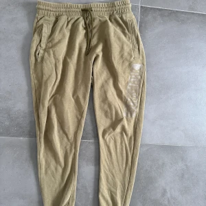 Gymshark träningsbyxor stl M - Bra använt skick! 