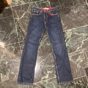 Levi’s 501 31/34 - Snygga 501or i grymt skick (8,5/10). Nypris: över 1000kr! Storlek W31/L34 💪