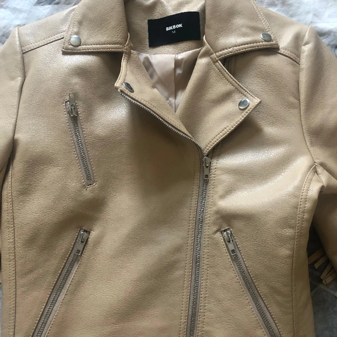 Skinnjacka med fransar - 91