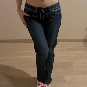 Jeans - Jättefina jeans som inte kommer till användning, inga defekter, skriv för minsta lilla fundering.💕 Pris kan absolut diskuteras!