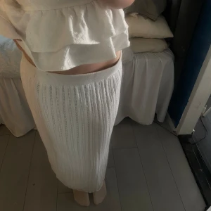 Vit Lindex kjol - Jätte fint skick, sitter bra på mig som brukar ha s/m 