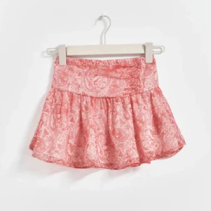 volang kjol  - jättefin volangkjol som man kan ha som topp också💓passar xs-s