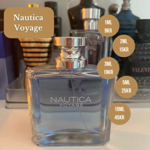 Nautica Voyage Sample - Finns i 1, 2, 3, 5 och 10ml. Kontakta oss gärna innan du köper. Framförallt om du vill köpa flera samples/dekanter så fixar vi en bundle! Priser finns i bilden✅