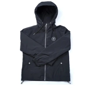 Trapstar regn jacka - 10/10 använd fåtal gånger jätte fin men passar inte så bra på mig byte går och pris diskuteras