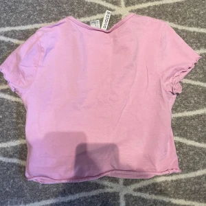 Rosa tröja  - Ljus rosa tröja oanvänd men ❤️