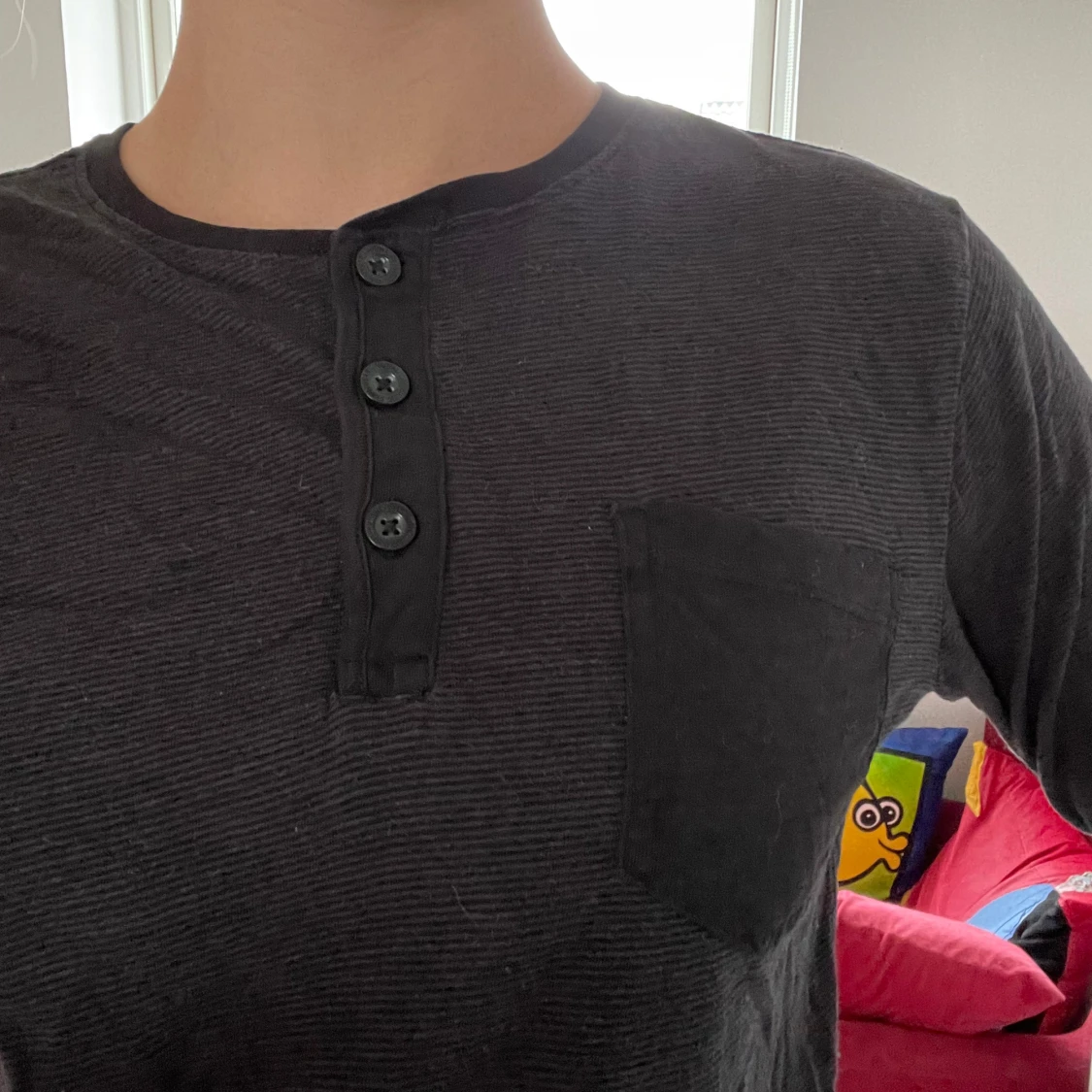 Svart långärmad tröja från KappAhl - 90