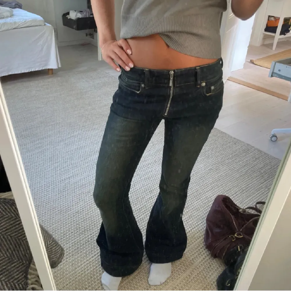 ( lånade bilder) Säljer as snygga jeans, skriv för mått och egna bilder, pris kan diskuteras!. Jeans & Byxor.