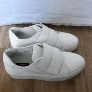 Tiger of Sweden skor - Använda endast en gång då de är för små för mig, storlek 38