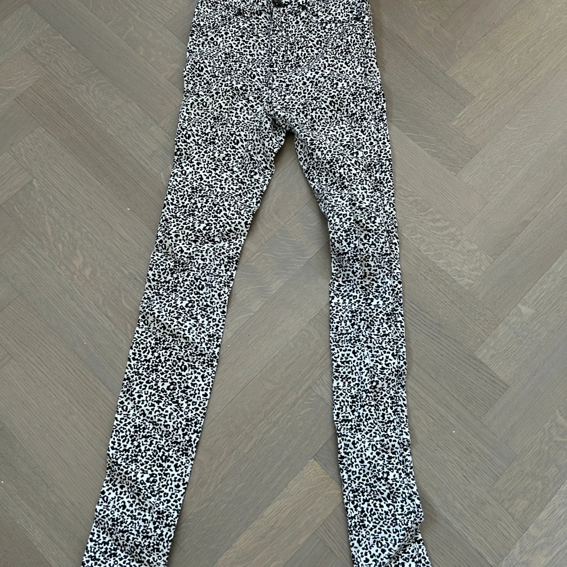 Leopardmönstrade byxor  - 91