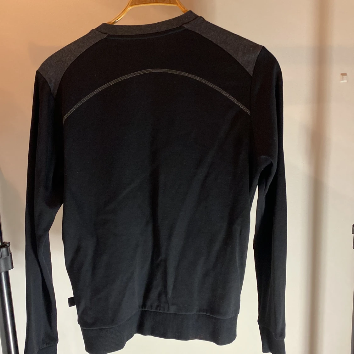 Hugo boss sweatshirt  - 90