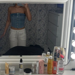 Jeans topp - Använd 1 gång.  