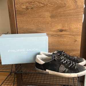 Philippe Model - Philippe Model skor Size 44 Skick: 8/10  Allt og