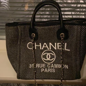 Chanel väska - Priset kan sänkas med snabb afär Bra kvalite ny sick