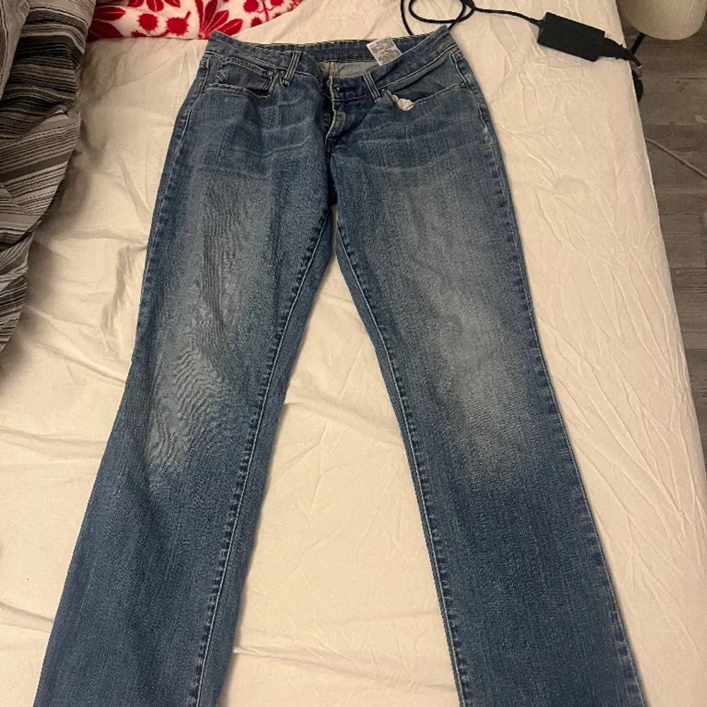20-s jeans! Storlek S/M💞💞 kan inte få på mig då de är för små. Jeans & Byxor.