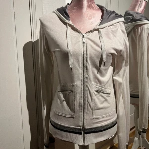 Kofta  - Kofta med fina delaljer🤍