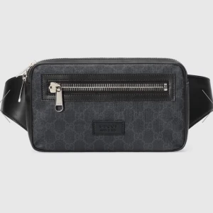 GG BLACK BELT BAG - GG BLACK BELT BAG Använt under ett tag men fortfarande ny och fin.