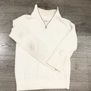 Stickad half zip (S) - Stickad half zip Använt skick, storlek S