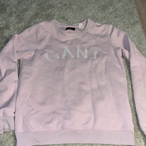 Gant tröja - Ljusrosa Gant tröja i fint skick!