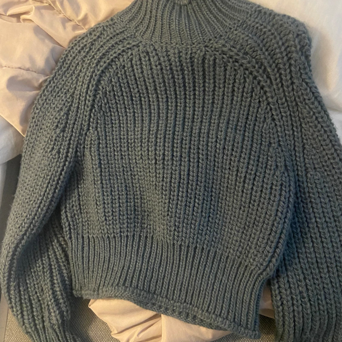 Virkad grön tröja  - 91