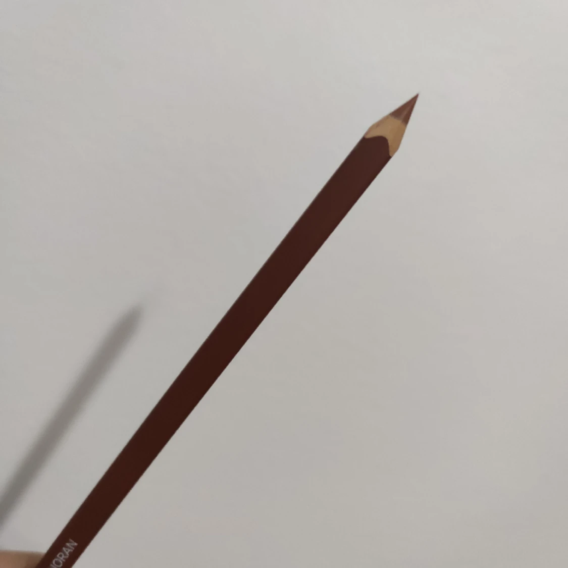 Caia läpp penna - 90