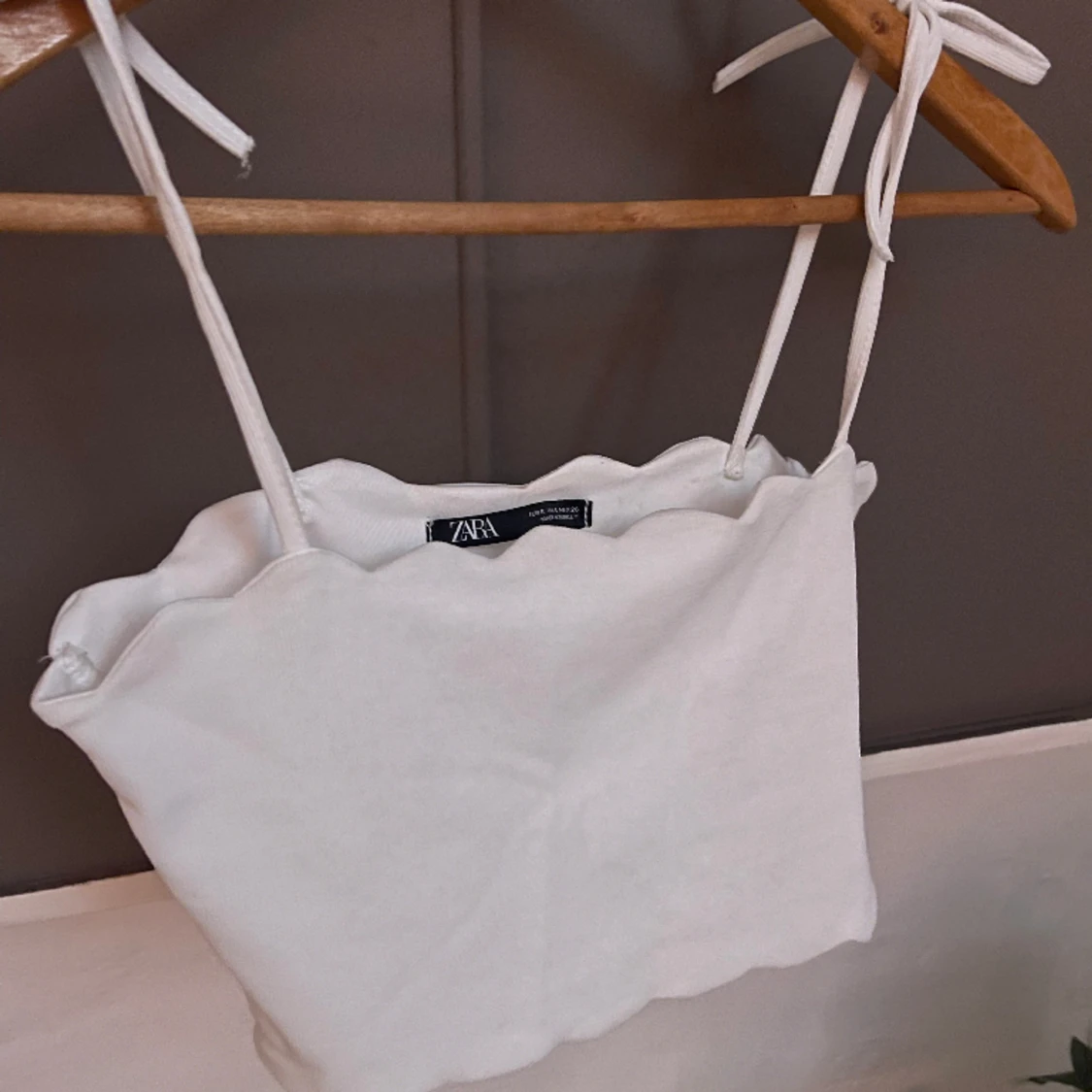 Zara topp med snörning