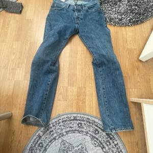 Levis 501 Jeans i bra skick Storlek 30x32