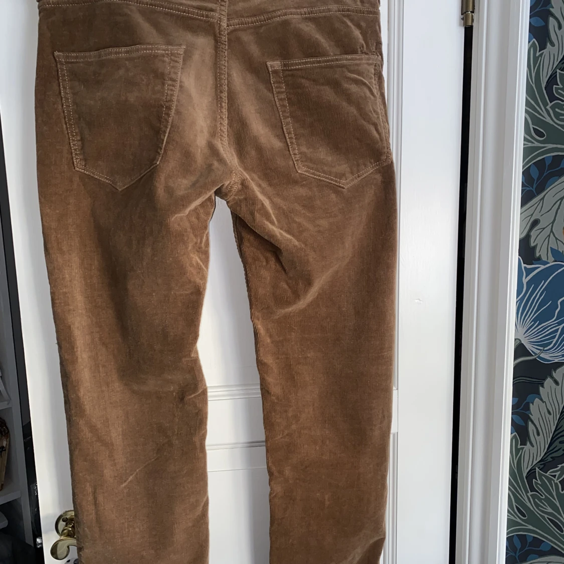 Snygga bruna byxor! - 90