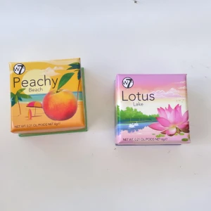 Blush - Två skrimriga blush. Jättefina inför sommaren 🤍