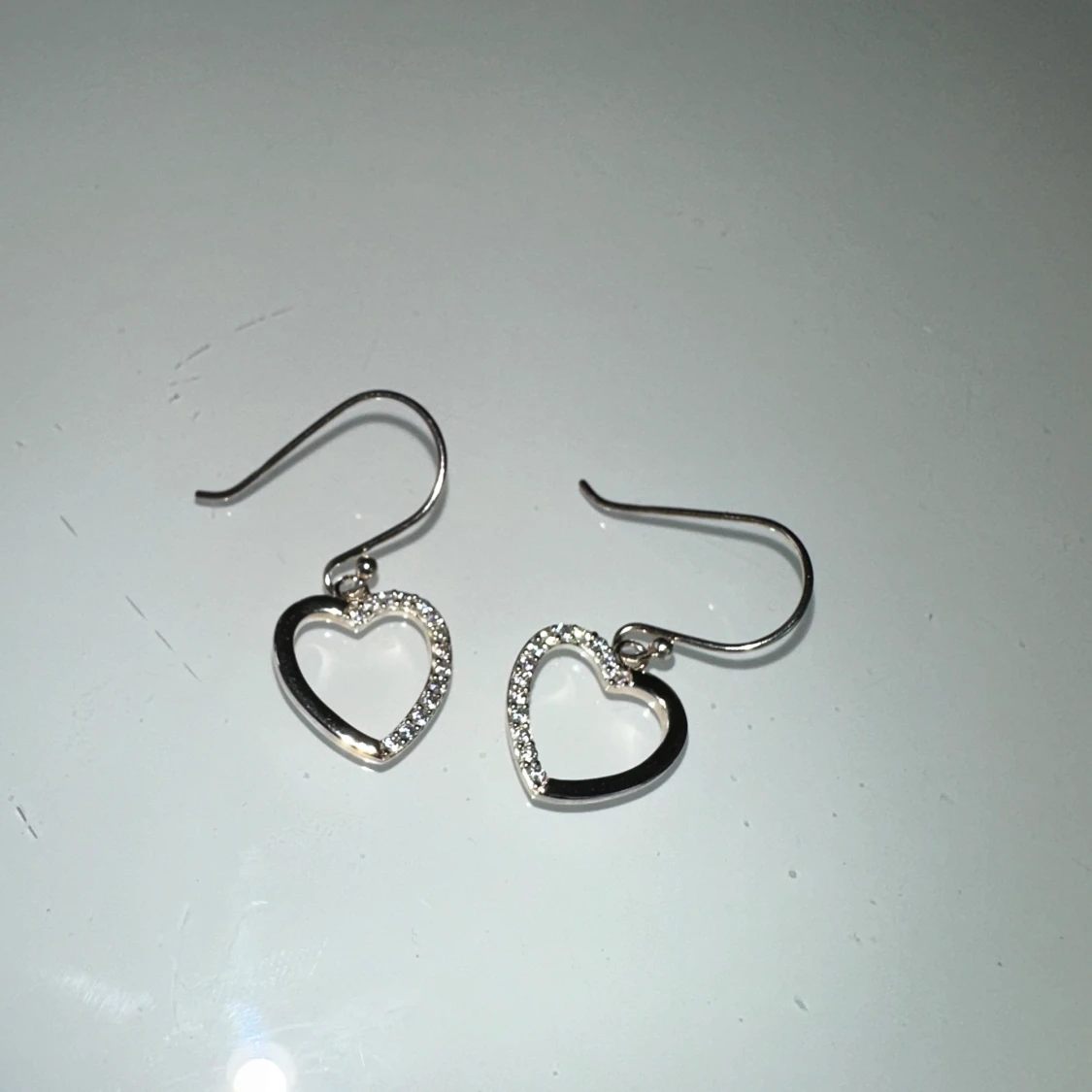 Hjärtformade öronhänge  - 93