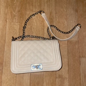 Axelremsväska  - Bra skick.