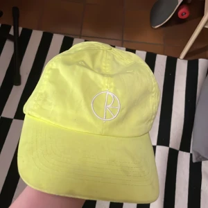 Polar skate co keps - Säljer min keps på grund av att den ej använda längre. Perfekt skick, pris går att diskutera