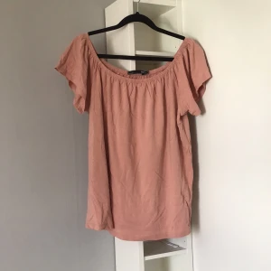 Rosa t-shirt - Rosa t-shirt