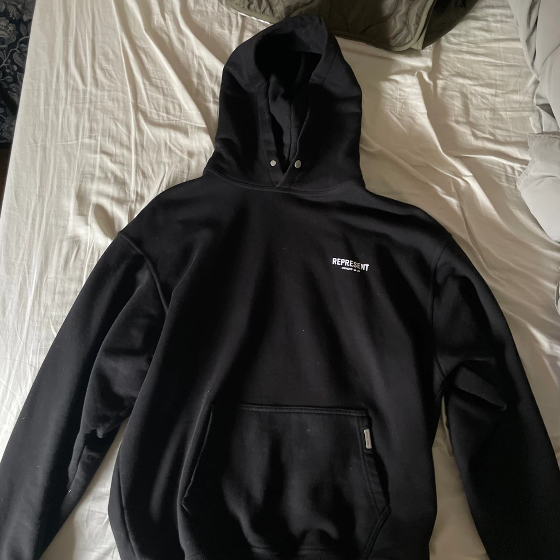 HELT NY - Represent Hoodie