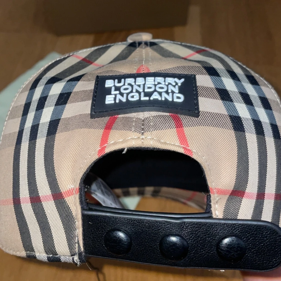Burrbery keps - 90