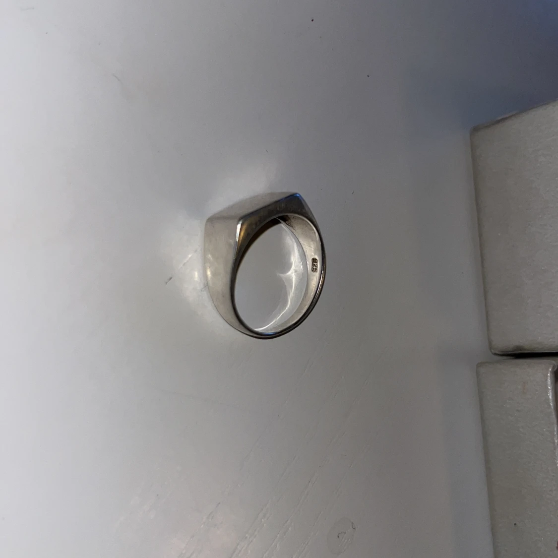 Ring (äkta silver) STORLEK 9 - 92