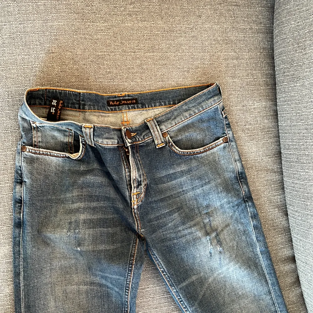 För feta nudies med slitningar och asfet tvätt  skick (9/10. Jeans & Byxor.