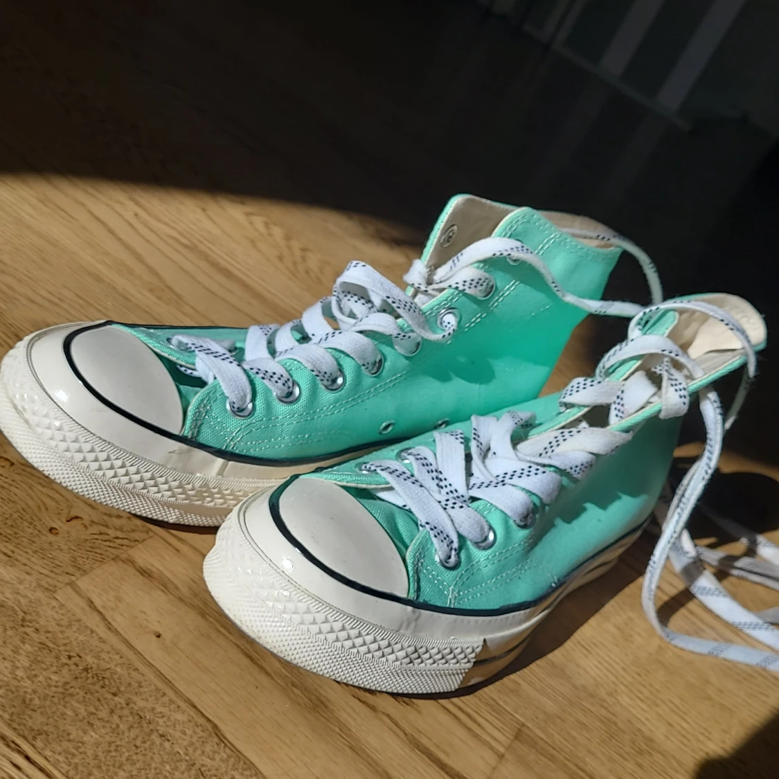 Converse 