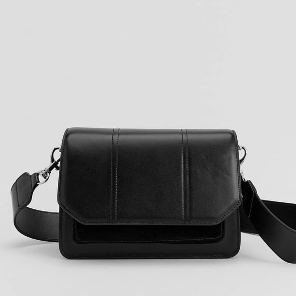 Crossover väska i läder  - 90