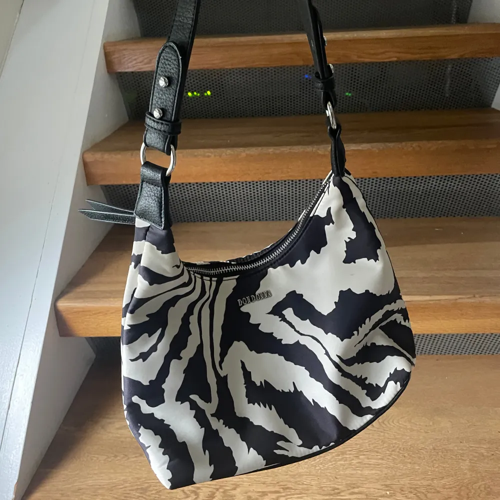 Super söt zebra väska! Säljer pga att den ej används längre🦓❣️. Väskor.