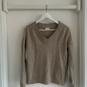 Tröja - Stickad tröja