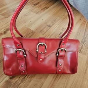 Handväska - Superfin handväska!