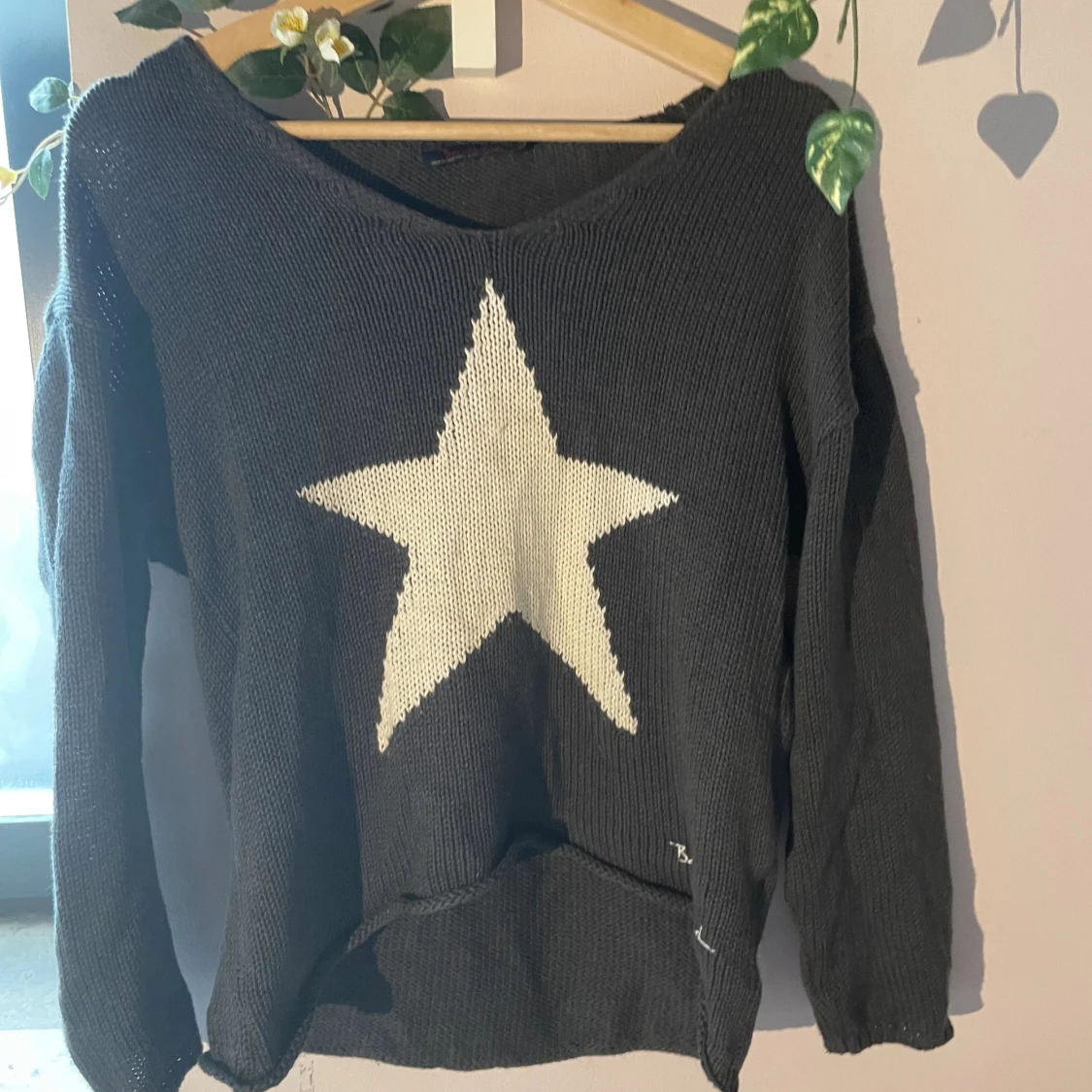 Stickad stjärn tröja⭐️