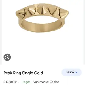 Säljer denna ring för 350 , köpte denna ring idag men va tyvärr lite för stor ( M ) 🫶🏼