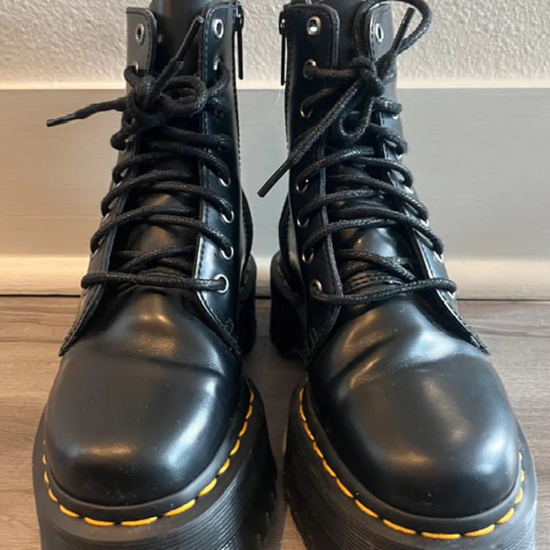 Doc Martens Women's Jadon