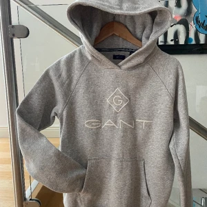 GANT Hoodie st 176 - I fint skick! 