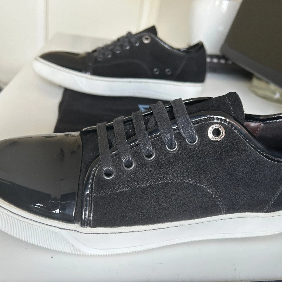 Svarta lanvins uk6 - 91