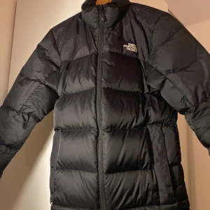 North face jacka  - Storlek S-M