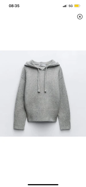 Stickad hoodie - Super mysig stickad hoodie från zara som är slutsåld. Tryck gärna köp direkt. ❤️
