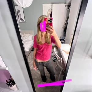 T-shirt - Såå fin stretchig t-shirt!! Älskar denna så mycke men används tyvärr inte längre💓💓