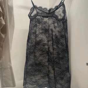 Lace nattlinne - Helt ny med prislapp! Köpt för 299kr